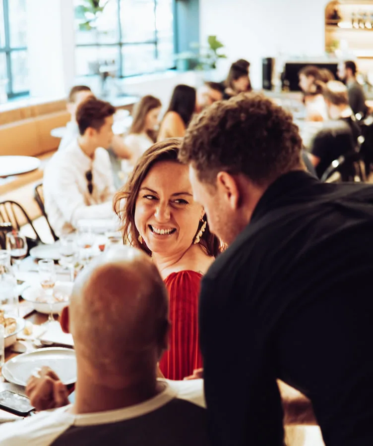 lady-at-dinner